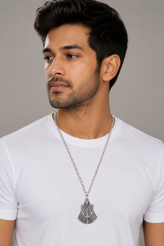 Khatu Shyam Ji Full-Form Oxidised Silver-Tone Pendant with Chain